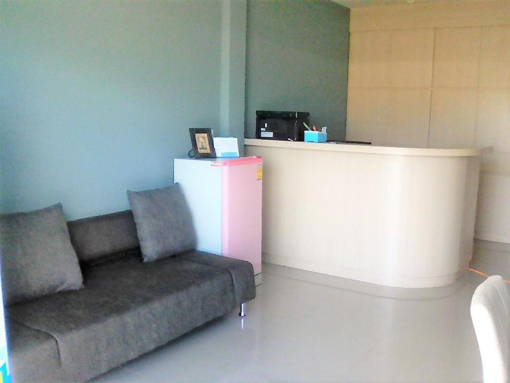 Kim Lung Airport Hotel Patong Bagian luar foto