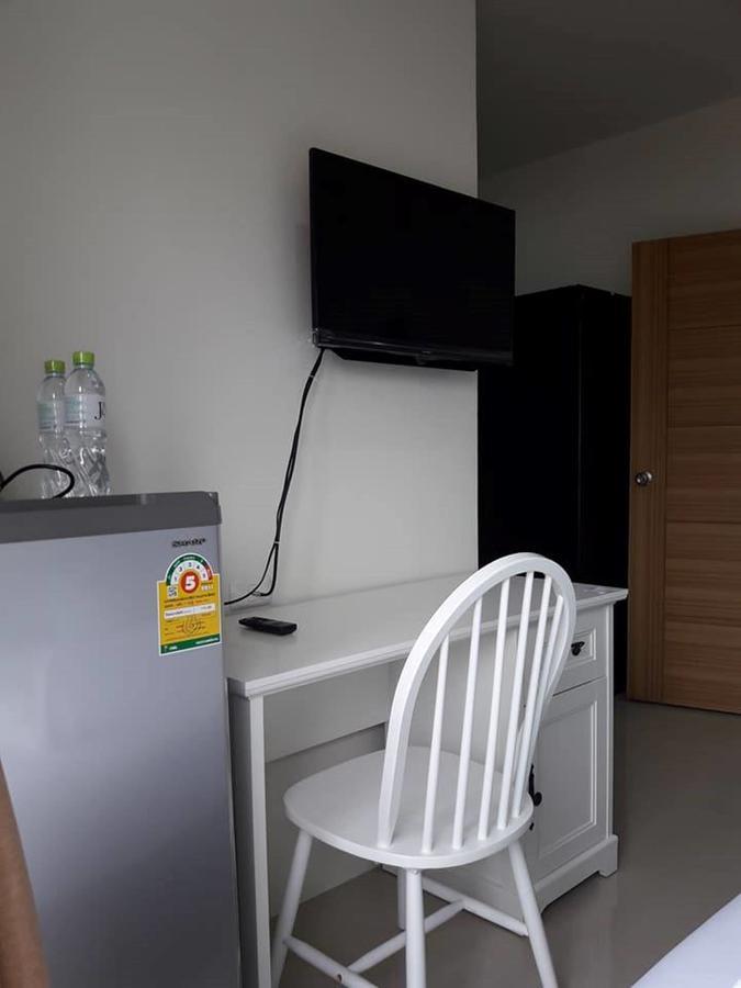 Kim Lung Airport Hotel Patong Bagian luar foto